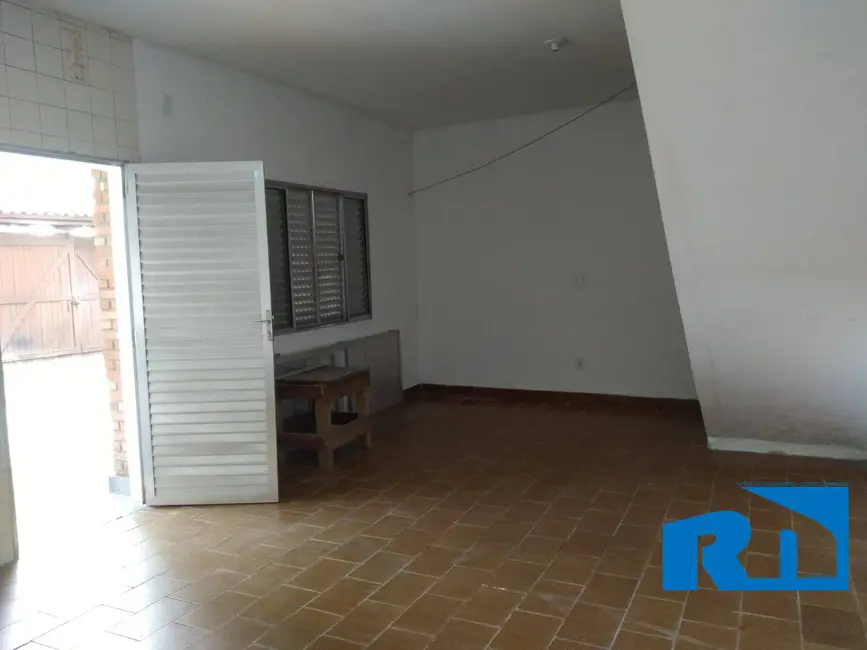 Foto 5 de Casa com 5 quartos à venda, 347m2 em Loteamento Recreio Juqueriquerê, Caraguatatuba - SP