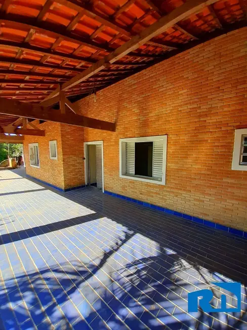 Foto 3 de Casa com 5 quartos à venda, 347m2 em Loteamento Recreio Juqueriquerê, Caraguatatuba - SP