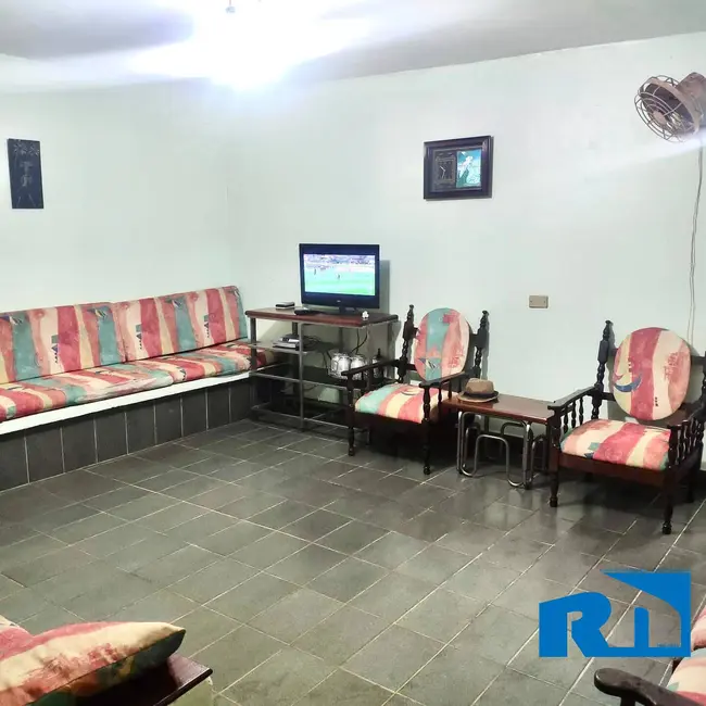 Foto 4 de Casa com 4 quartos à venda, 250m2 em Capricórnio III, Caraguatatuba - SP