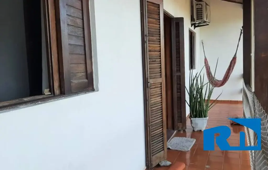 Foto 1 de Casa com 2 quartos à venda, 140m2 em Loteamento Balneário Camburi, Caraguatatuba - SP