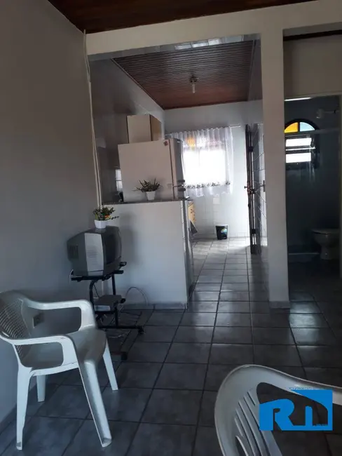 Casa com 2 quartos à venda, 56m2 em Loteamento Balneário Camburi, Caraguatatuba - SP - imagem 2 Foto 2 de Casa com 2 quartos à venda, 56m2 em Loteamento Balneário Camburi, Caraguatatuba - SP