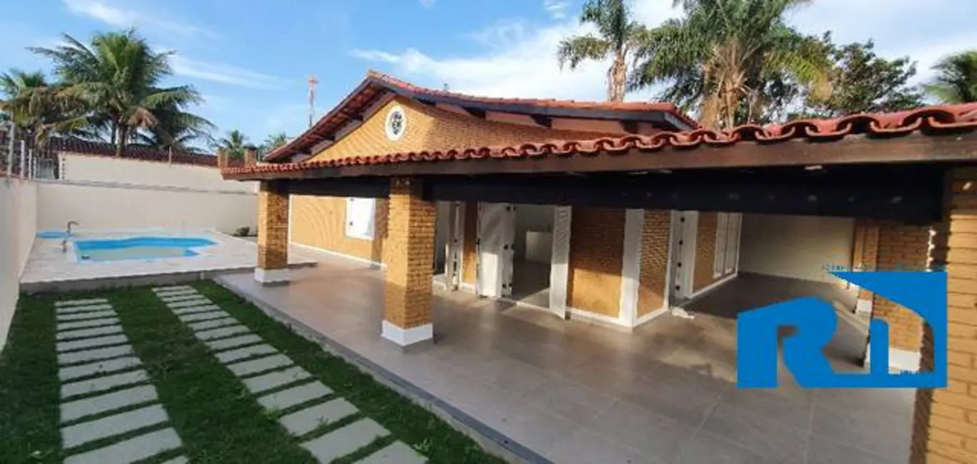 Foto 1 de Casa com 3 quartos à venda em Jardim Mariella, Caraguatatuba - SP