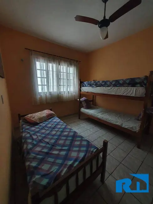 Foto 5 de Casa com 4 quartos à venda, 360m2 em Cidade Jardim, Caraguatatuba - SP
