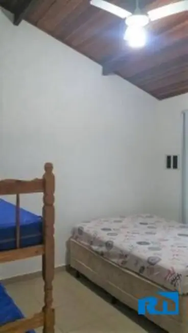 Foto 4 de Casa com 3 quartos à venda em Caraguatatuba - SP