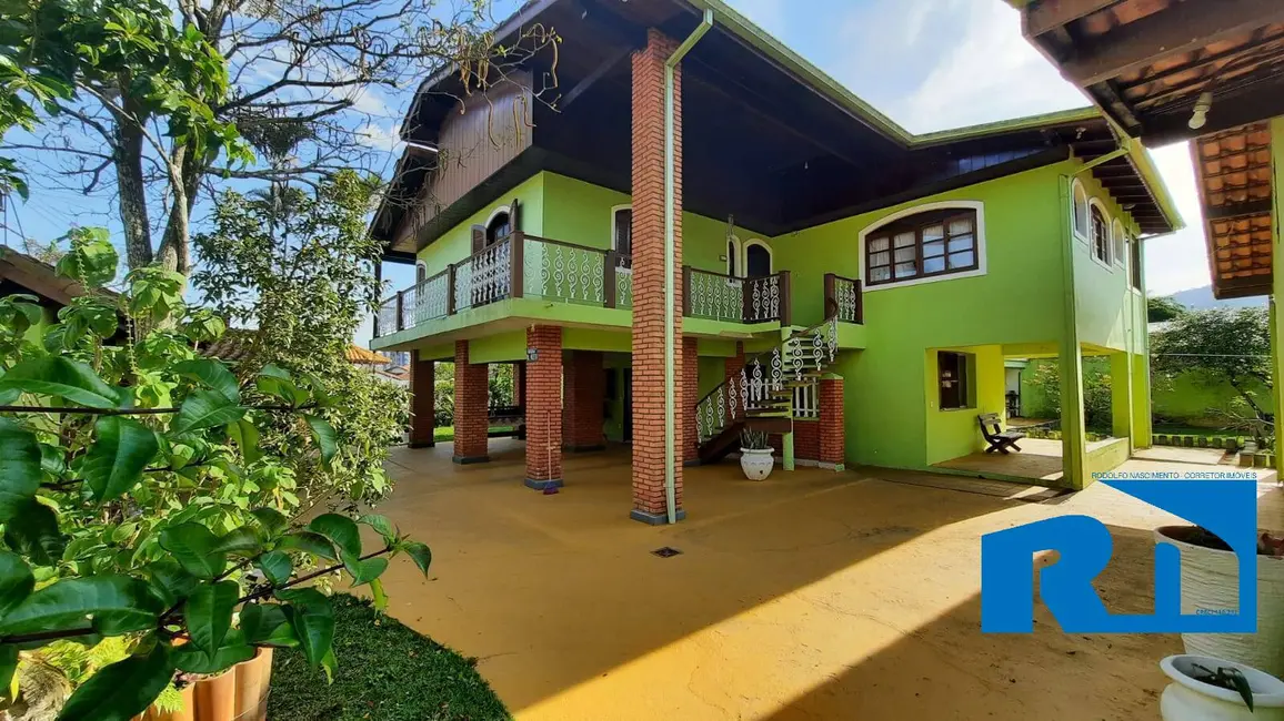 Foto 2 de Casa com 8 quartos à venda, 1081m2 em Martim de Sá, Caraguatatuba - SP