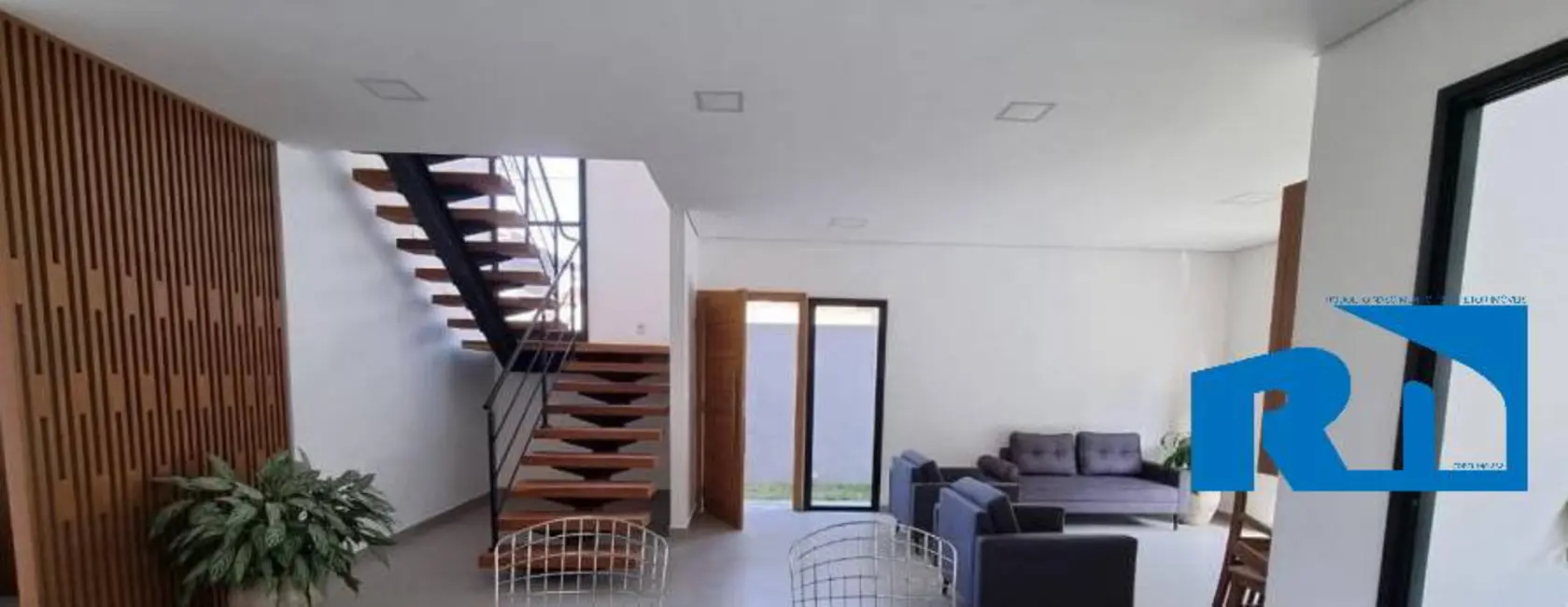 Foto 3 de Casa com 4 quartos à venda, 342m2 em Caraguatatuba - SP