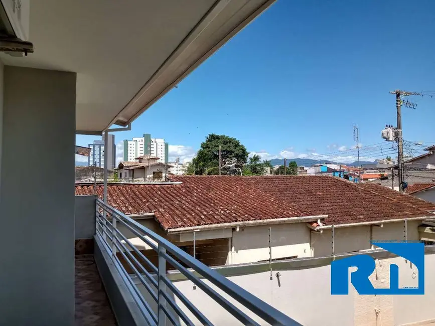 Foto 9 de Casa com 3 quartos à venda, 234m2 em Centro, Caraguatatuba - SP