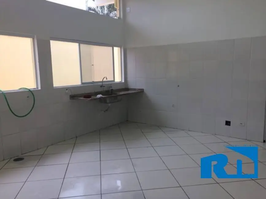 Foto 9 de Sala Comercial à venda, 400m2 em Centro, Caraguatatuba - SP