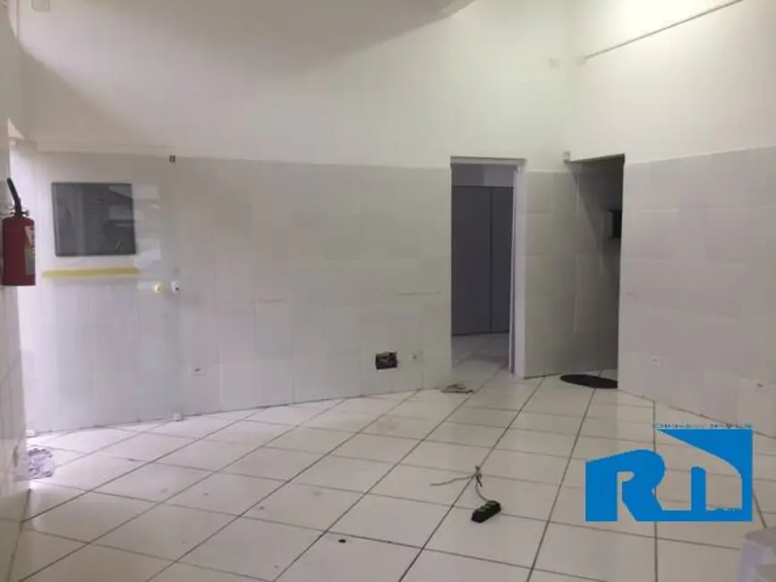 Foto 6 de Sala Comercial à venda, 400m2 em Centro, Caraguatatuba - SP