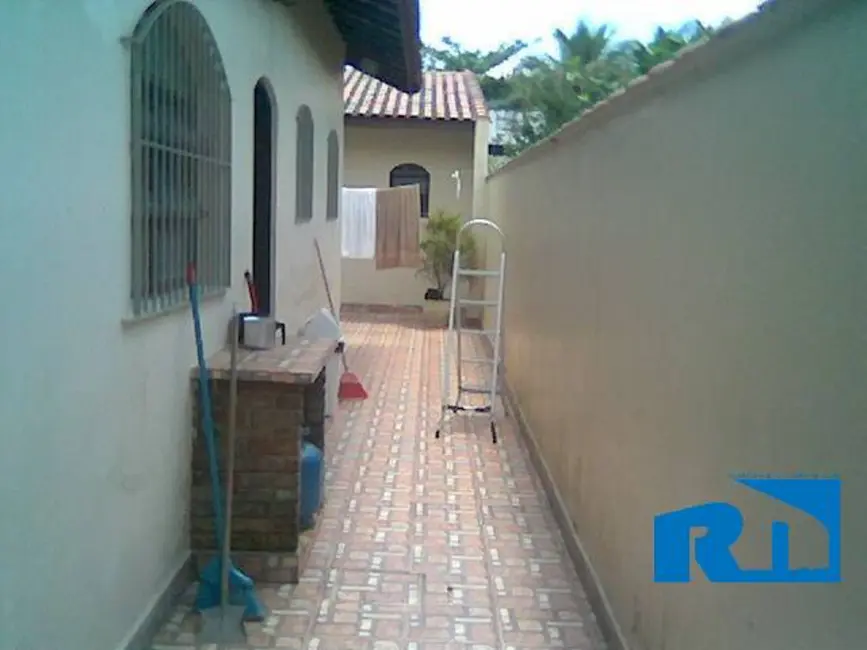 Foto 6 de Casa com 3 quartos à venda, 280m2 em Balneário Copacabana, Caraguatatuba - SP