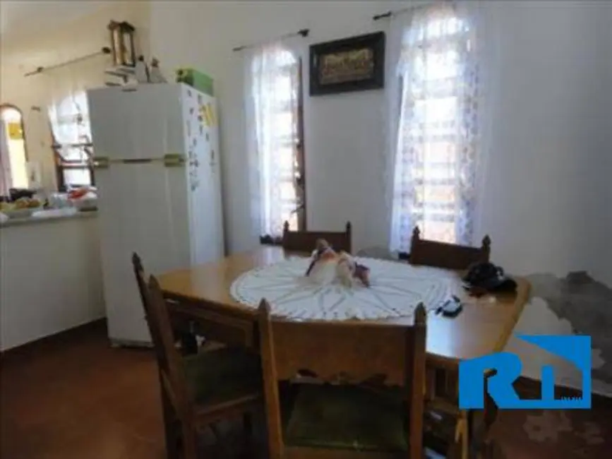 Foto 9 de Casa com 3 quartos à venda, 280m2 em Balneário Copacabana, Caraguatatuba - SP