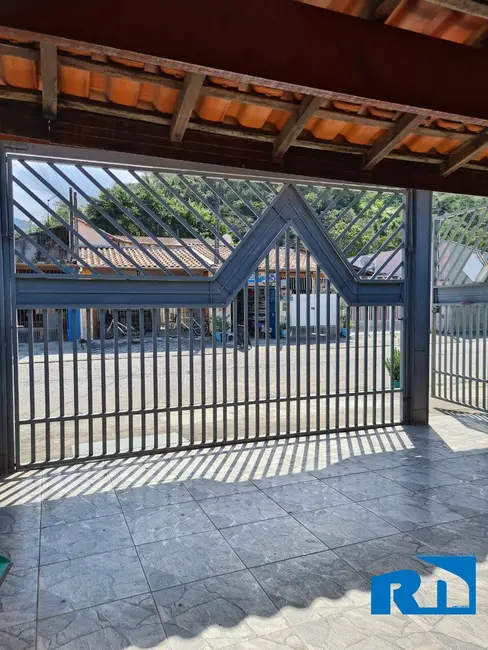 Foto 2 de Casa com 3 quartos à venda, 115m2 em Caputera, Caraguatatuba - SP