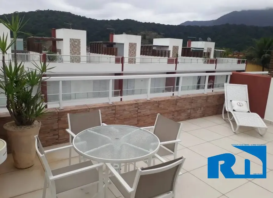 Foto 2 de Casa com 2 quartos à venda, 155m2 em Massaguaçu, Caraguatatuba - SP