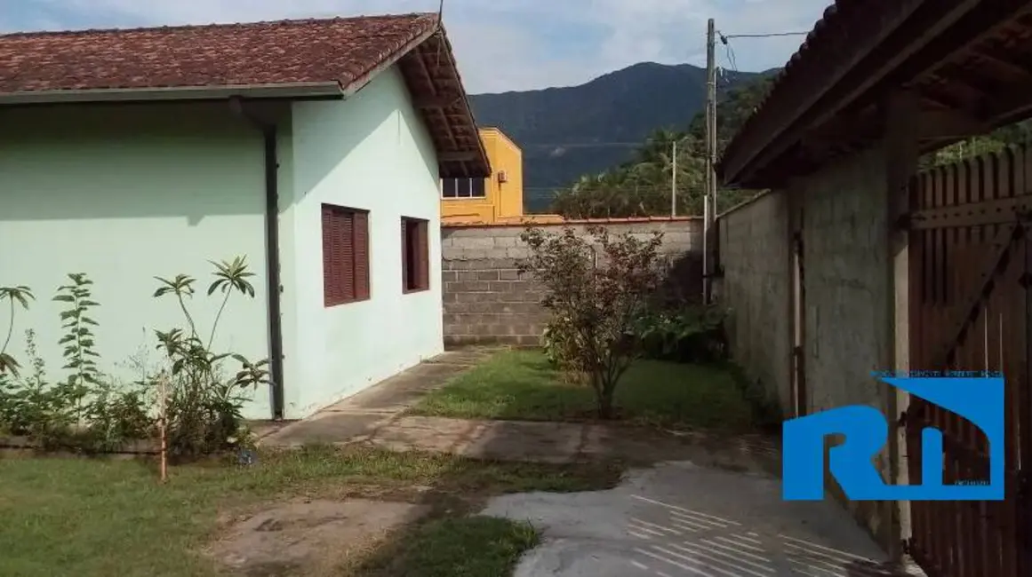 Casa com 2 quartos à venda, 250m2 em Jardim Mariella, Caraguatatuba - SP - imagem 3 Foto 3 de Casa com 2 quartos à venda, 250m2 em Jardim Mariella, Caraguatatuba - SP