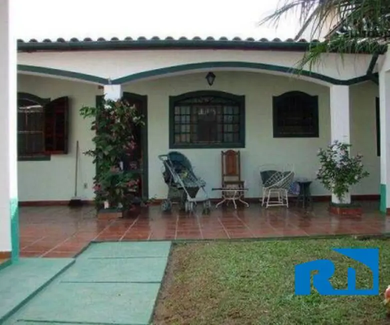 Foto 2 de Casa com 3 quartos à venda, 324m2 em Ipiranga, Caraguatatuba - SP