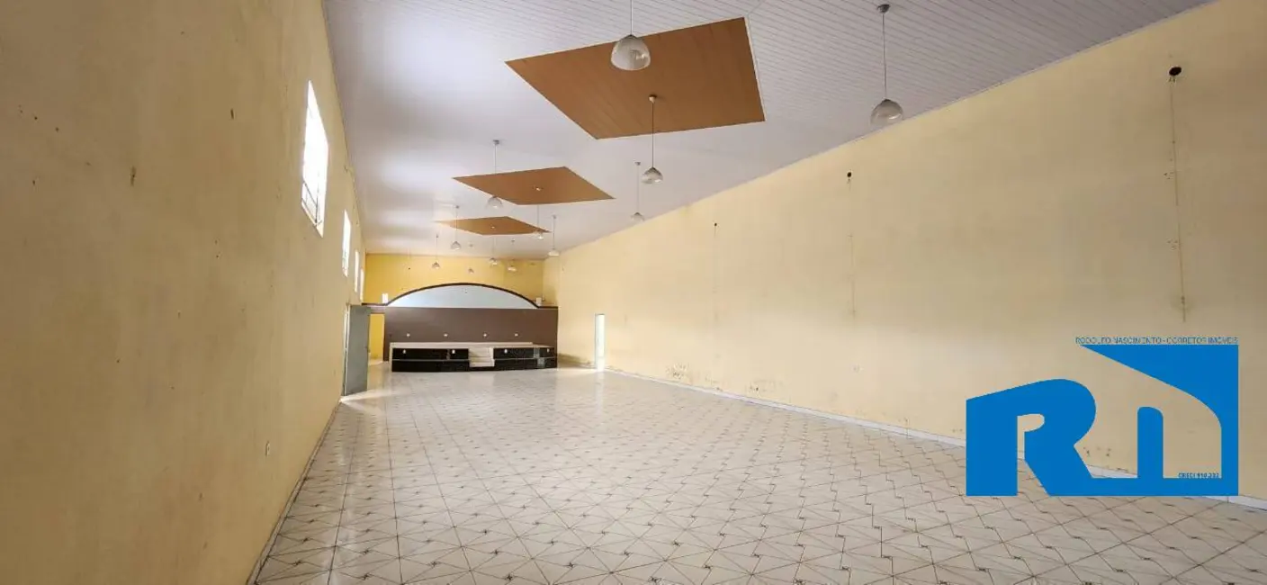 Foto 9 de Sala Comercial para alugar, 370m2 em Rio do Ouro, Caraguatatuba - SP