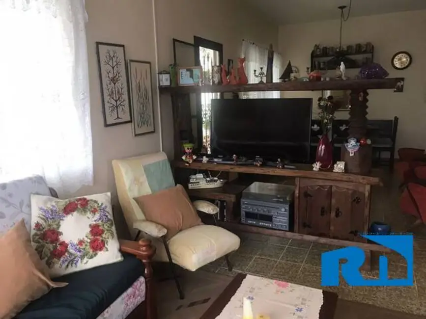 Foto 4 de Casa com 5 quartos à venda, 720m2 em Martim de Sá, Caraguatatuba - SP