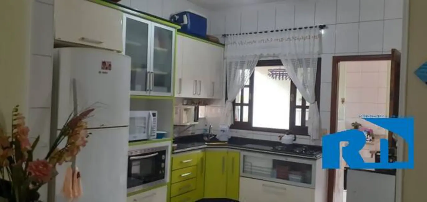 Foto 9 de Casa com 3 quartos à venda, 131m2 em Massaguaçu, Caraguatatuba - SP