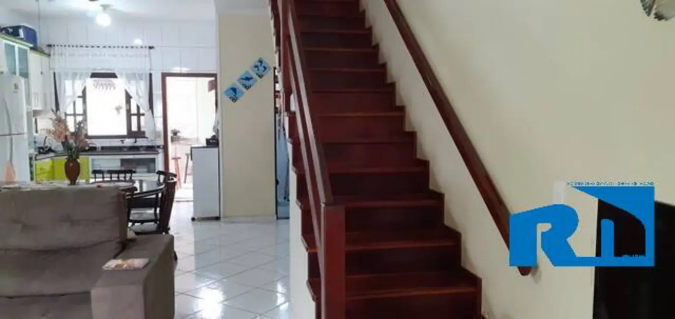 Foto 2 de Casa com 3 quartos à venda, 131m2 em Massaguaçu, Caraguatatuba - SP