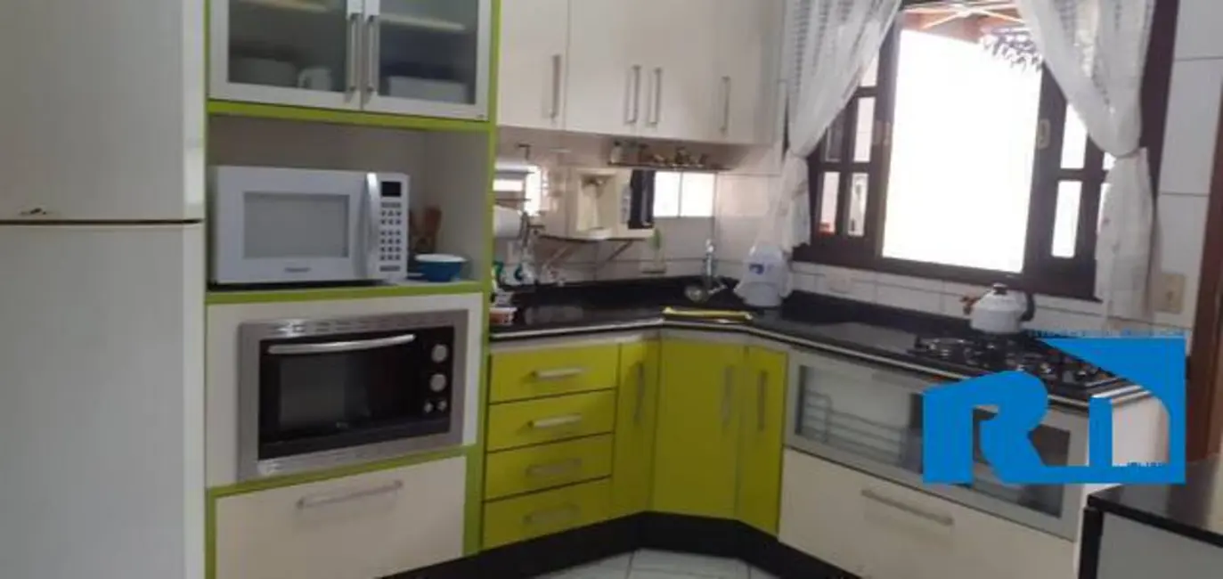 Foto 8 de Casa com 3 quartos à venda, 131m2 em Massaguaçu, Caraguatatuba - SP