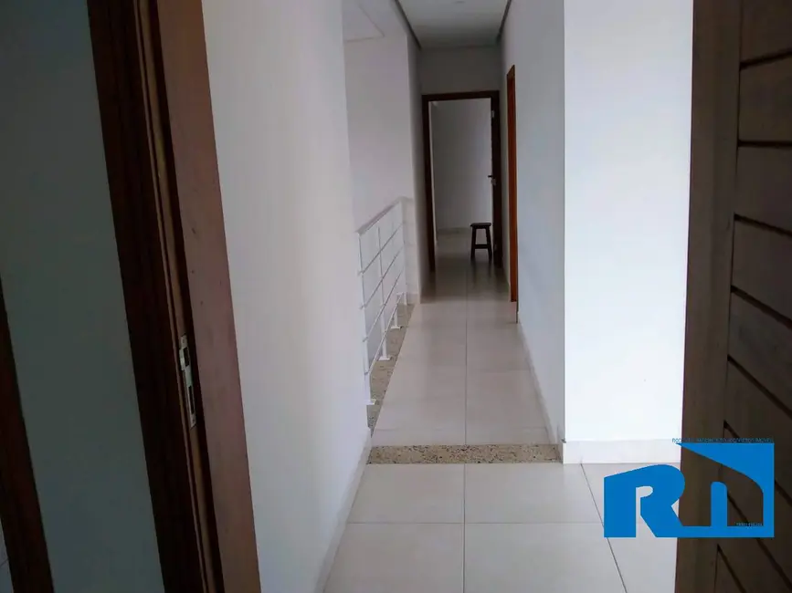 Casa com 3 quartos à venda, 500m2 em Prainha, Caraguatatuba - SP - imagem 9 Foto 9 de Casa com 3 quartos à venda, 500m2 em Prainha, Caraguatatuba - SP