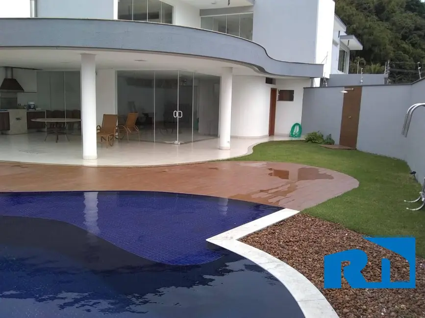 Casa com 3 quartos à venda, 500m2 em Prainha, Caraguatatuba - SP - imagem 1 Foto 1 de Casa com 3 quartos à venda, 500m2 em Prainha, Caraguatatuba - SP