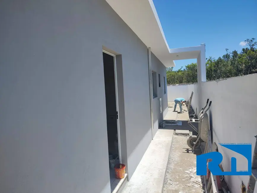 Foto 4 de Casa com 2 quartos à venda, 145m2 em Balneário dos Golfinhos, Caraguatatuba - SP