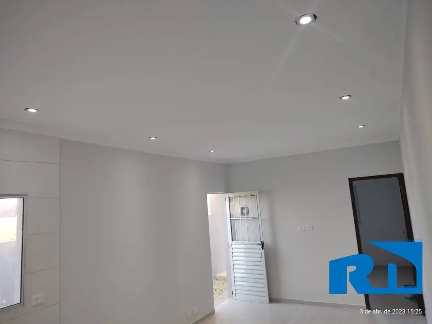 Foto 3 de Casa com 2 quartos à venda, 145m2 em Balneário dos Golfinhos, Caraguatatuba - SP