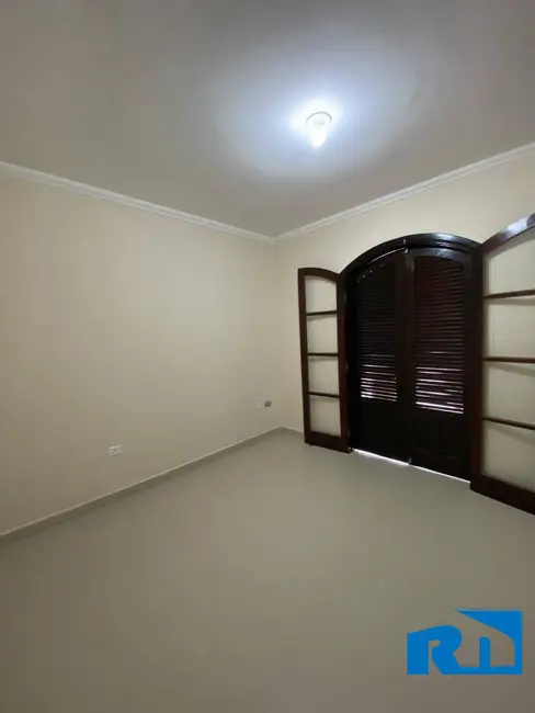 Foto 3 de Casa com 5 quartos à venda, 390m2 em Centro, Caraguatatuba - SP