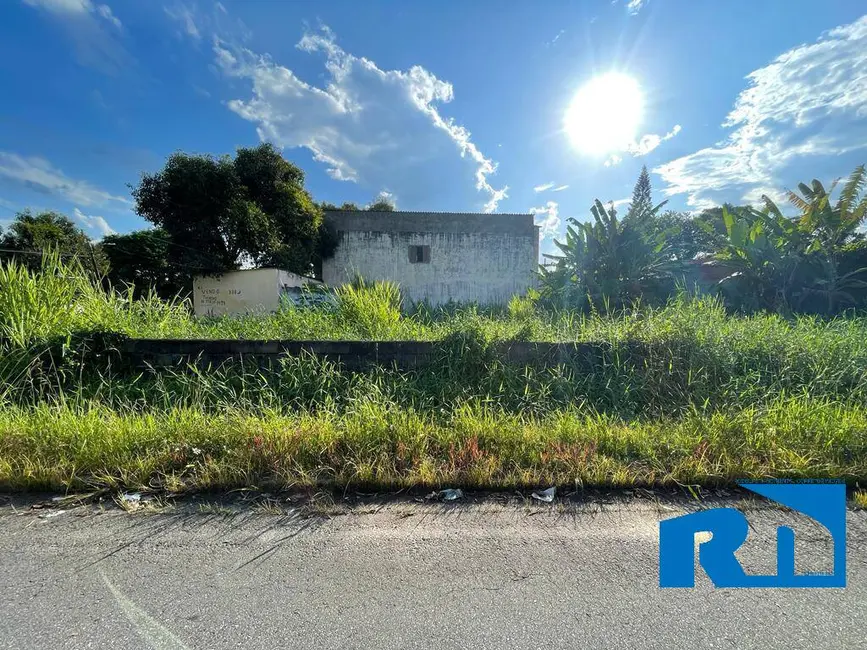 Foto 1 de Terreno / Lote à venda, 378m2 em Caraguatatuba - SP
