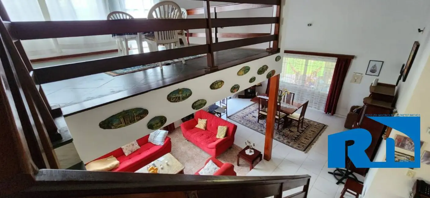 Foto 6 de Casa com 5 quartos à venda, 720m2 em Jardim Britânia, Caraguatatuba - SP