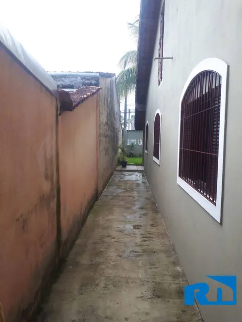 Foto 9 de Casa com 3 quartos à venda, 450m2 em Caraguatatuba - SP