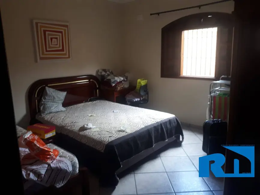 Foto 5 de Casa com 3 quartos à venda, 450m2 em Caraguatatuba - SP