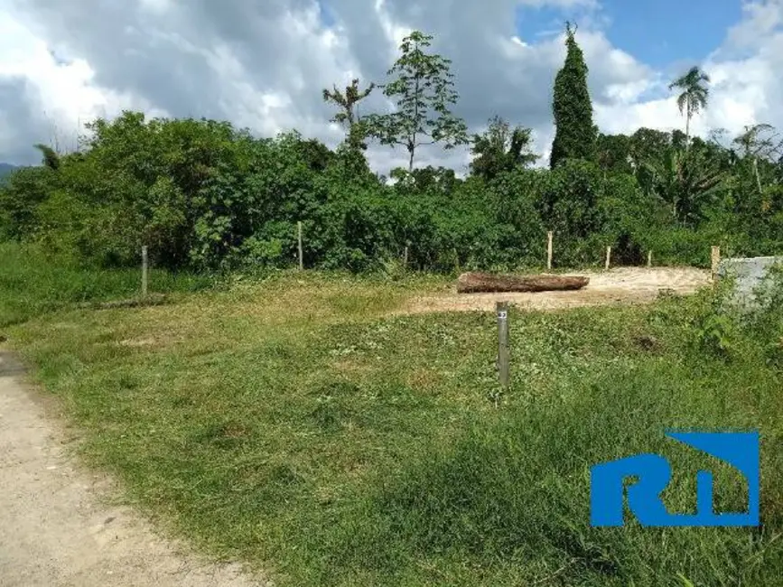 Foto 3 de Terreno / Lote à venda, 275m2 em Balneário dos Golfinhos, Caraguatatuba - SP