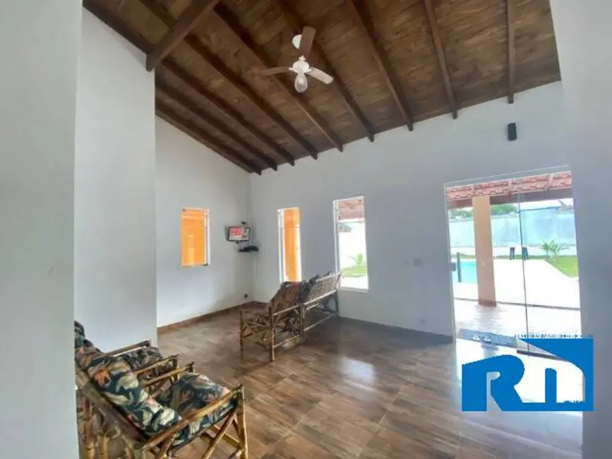 Foto 4 de Casa com 4 quartos à venda em Mar Verde II, Caraguatatuba - SP