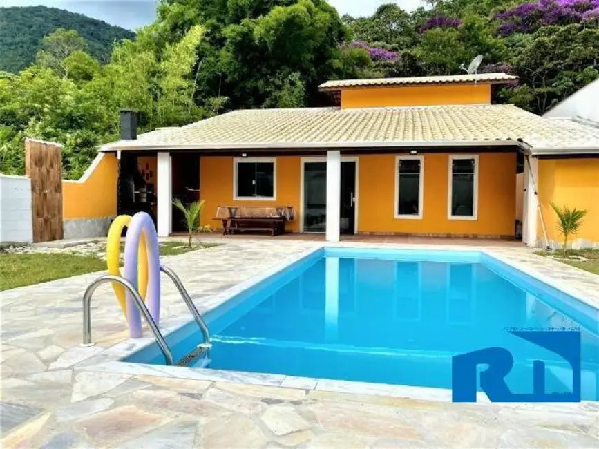 Foto 1 de Casa com 4 quartos à venda em Mar Verde II, Caraguatatuba - SP
