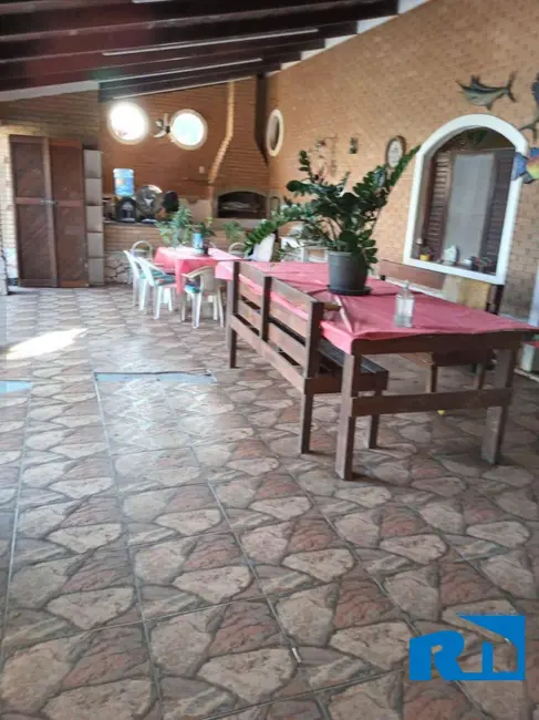 Foto 8 de Casa com 3 quartos à venda, 1000m2 em Jardim Britânia, Caraguatatuba - SP