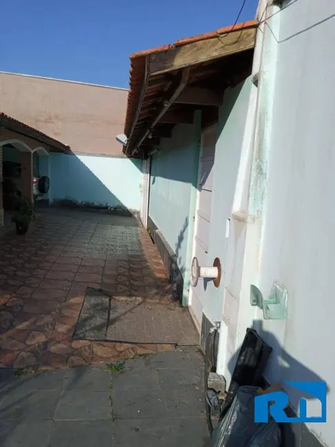Foto 7 de Casa com 3 quartos à venda, 1000m2 em Jardim Britânia, Caraguatatuba - SP