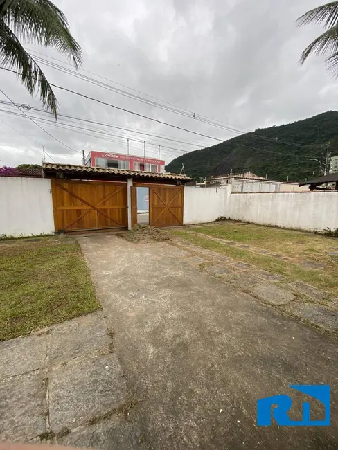 Foto 8 de Casa com 4 quartos à venda, 420m2 em Sumaré, Caraguatatuba - SP
