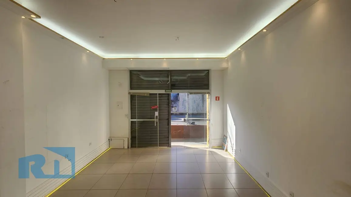 Foto 2 de Sala Comercial para alugar, 80m2 em Centro, Caraguatatuba - SP
