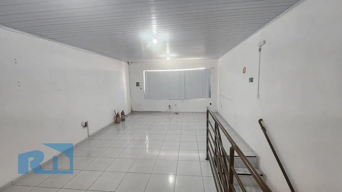 Foto 9 de Sala Comercial para alugar, 80m2 em Centro, Caraguatatuba - SP