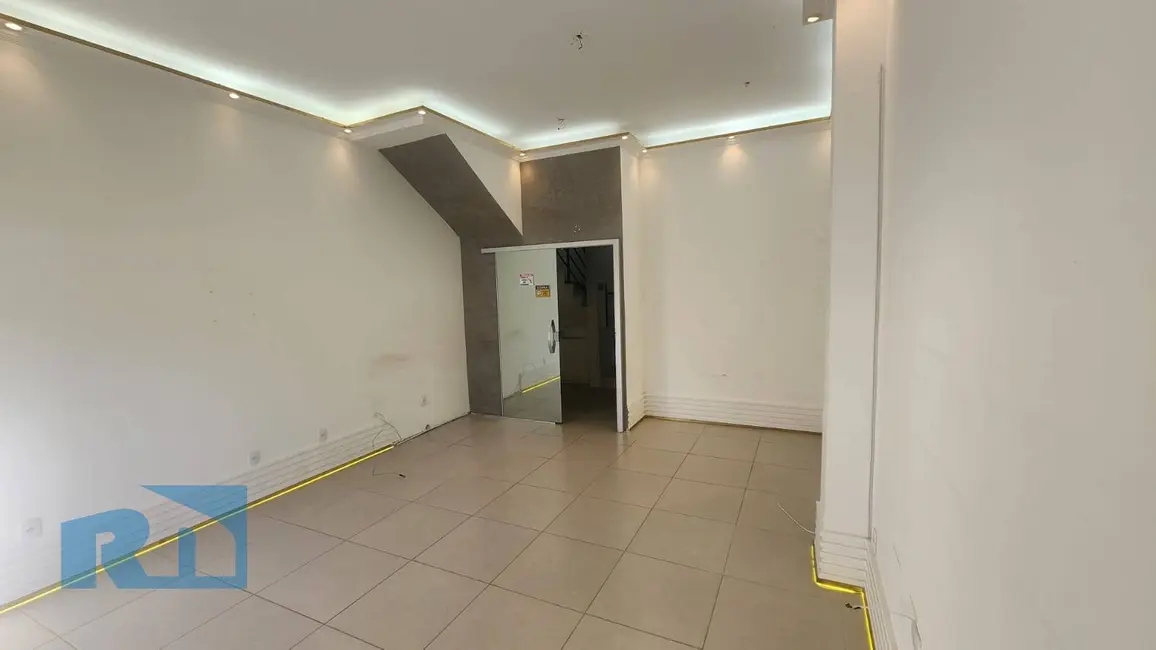 Foto 6 de Sala Comercial para alugar, 80m2 em Centro, Caraguatatuba - SP