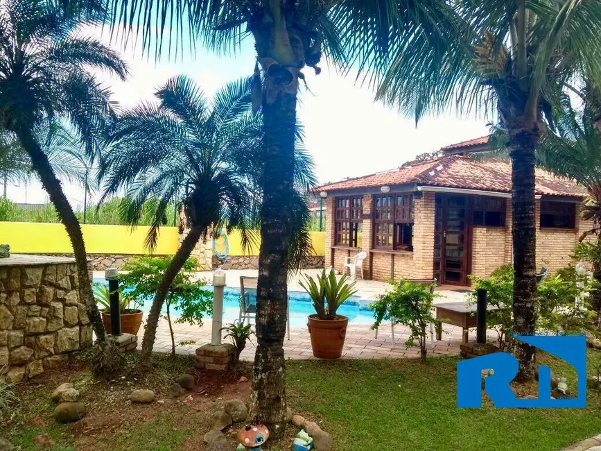 Casa com 1 quarto à venda, 520m2 em Massaguaçu, Caraguatatuba - SP - imagem 8 Foto 8 de Casa com 1 quarto à venda, 520m2 em Massaguaçu, Caraguatatuba - SP