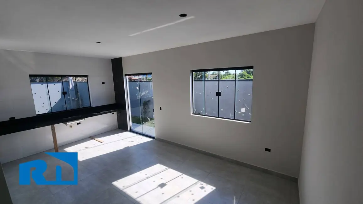 Casa com 3 quartos à venda, 360m2 em Pontal de Santa Marina, Caraguatatuba - SP - imagem 5 Foto 5 de Casa com 3 quartos à venda, 360m2 em Pontal de Santa Marina, Caraguatatuba - SP