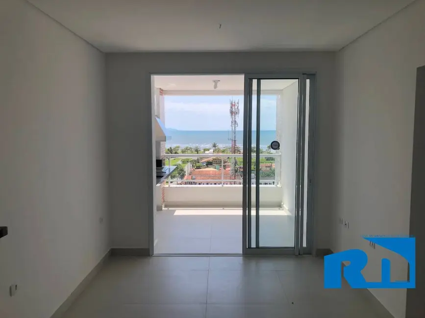 Foto 5 de Cobertura com 2 quartos à venda, 134m2 em Jardim Britânia, Caraguatatuba - SP