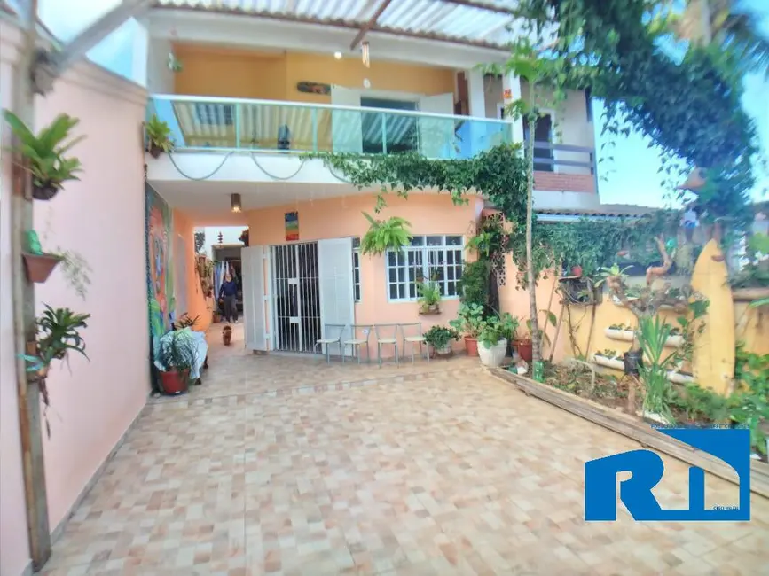 Foto 1 de Casa com 5 quartos à venda, 180m2 em Massaguaçu, Caraguatatuba - SP
