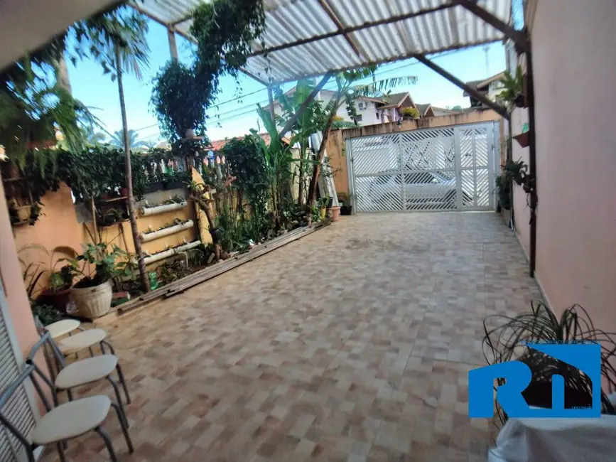 Foto 3 de Casa com 5 quartos à venda, 180m2 em Massaguaçu, Caraguatatuba - SP