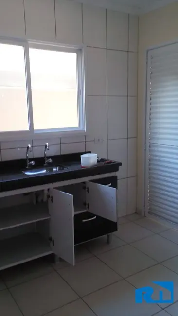 Foto 4 de Sobrado com 3 quartos à venda, 130m2 em Pontal de Santa Marina, Caraguatatuba - SP