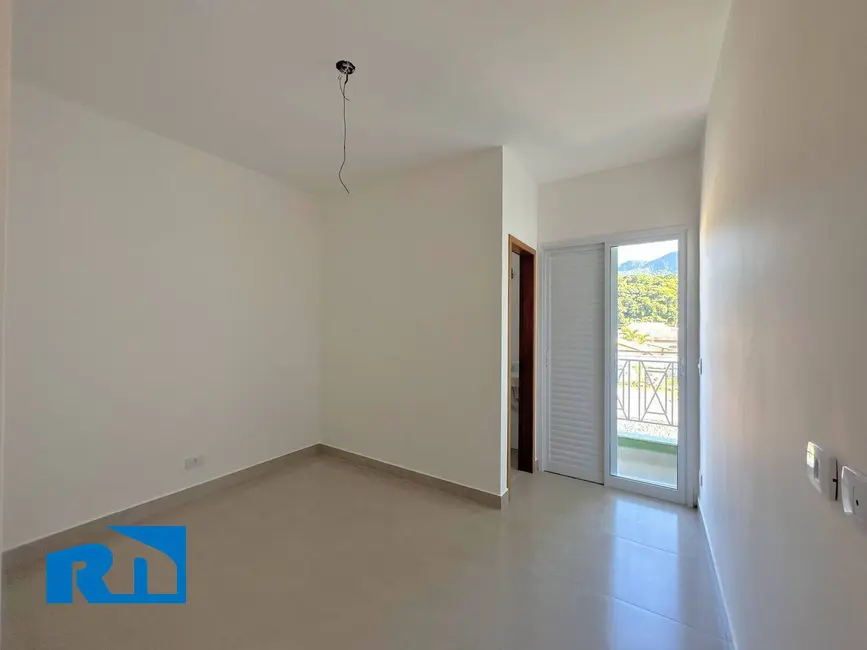 Foto 8 de Casa com 2 quartos à venda, 97m2 em Capricórnio II, Caraguatatuba - SP