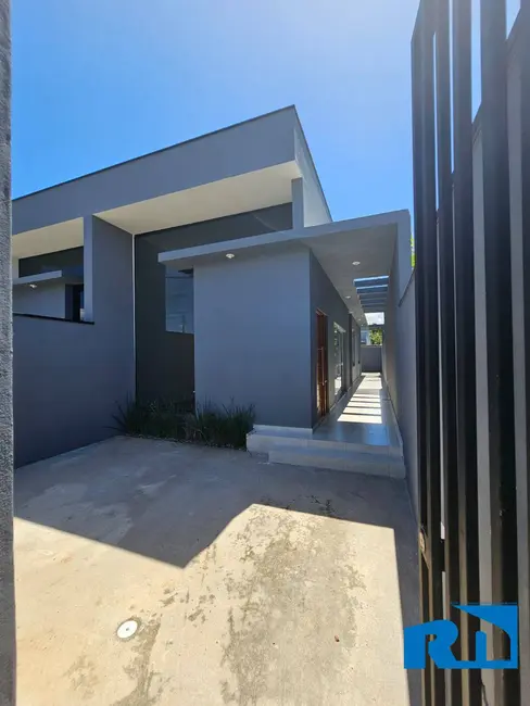 Foto 1 de Casa com 2 quartos à venda, 130m2 em Balneário dos Golfinhos, Caraguatatuba - SP